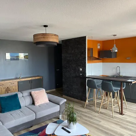 Dernier étage, Balcon, Parking Gratuit ! Appartement Bordeaux